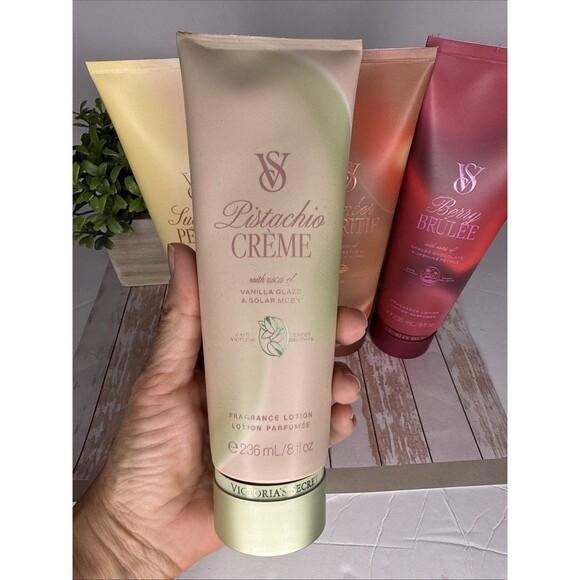 Victoria's Secret Amber Aperitif Fragrance Lotion 8 oz - Lot of 4 - Picture 3 of 16